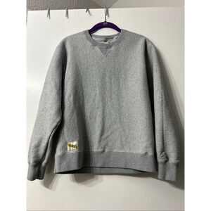 Women’s Trackhouse Crew sweater size M